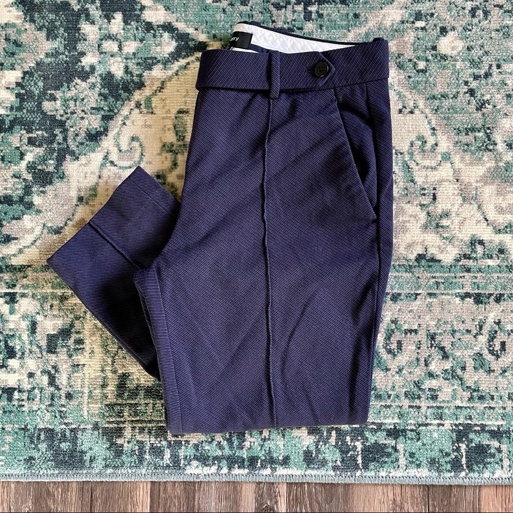 Theory Pintuck Knit Twill 2 Dress Pants Navy Blue Size 6 Ankle Length Skinny Leg